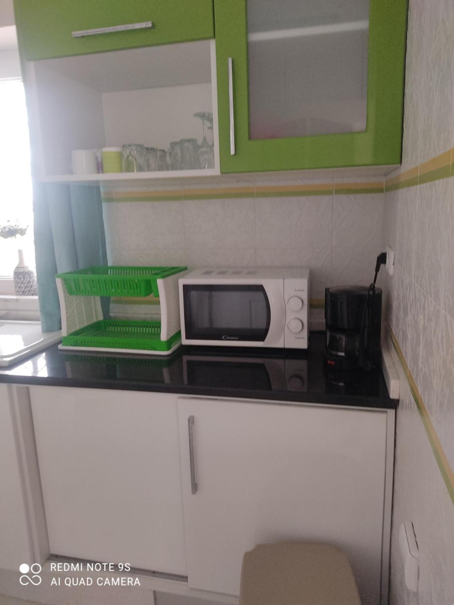 Etage De Villa Avec Jardin, Pres De L'Aireport Et Parking Prive 아리아나 외부 사진