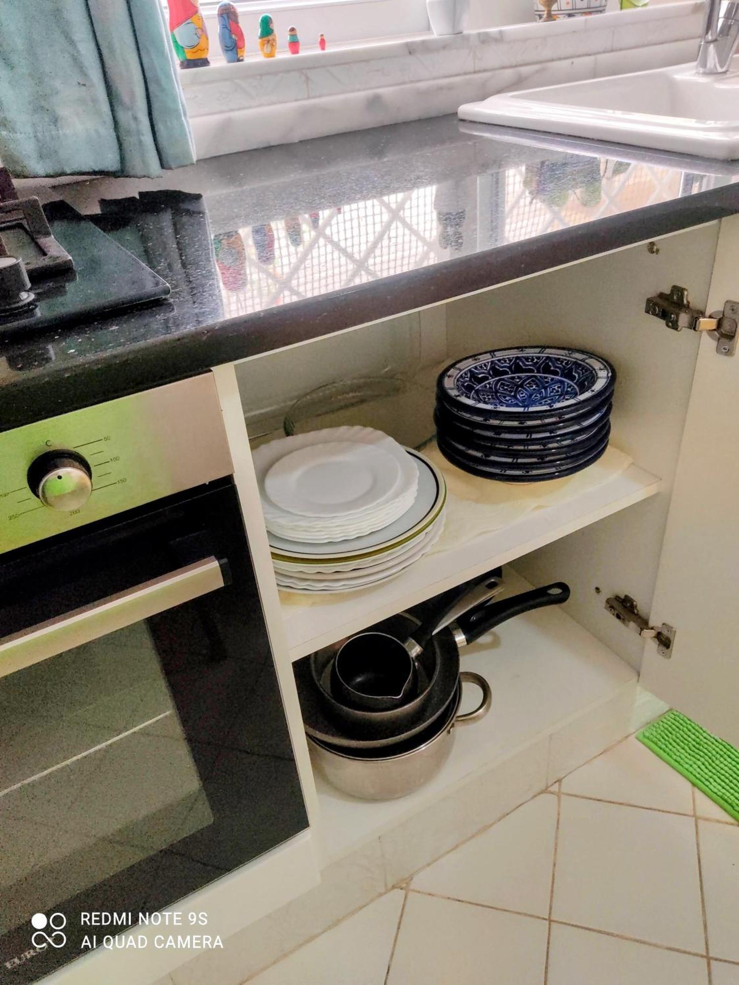 Etage De Villa Avec Jardin, Pres De L'Aireport Et Parking Prive 아리아나 외부 사진