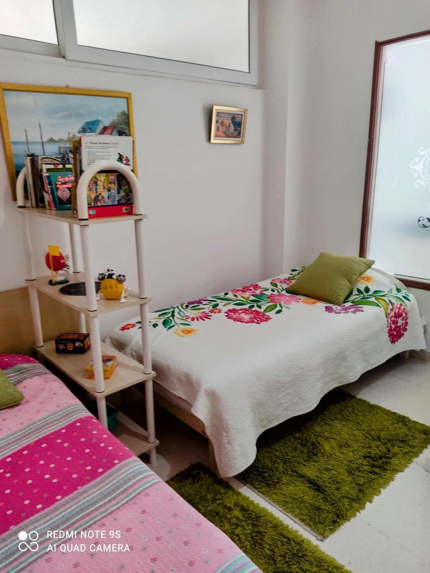 Etage De Villa Avec Jardin, Pres De L'Aireport Et Parking Prive 아리아나 외부 사진