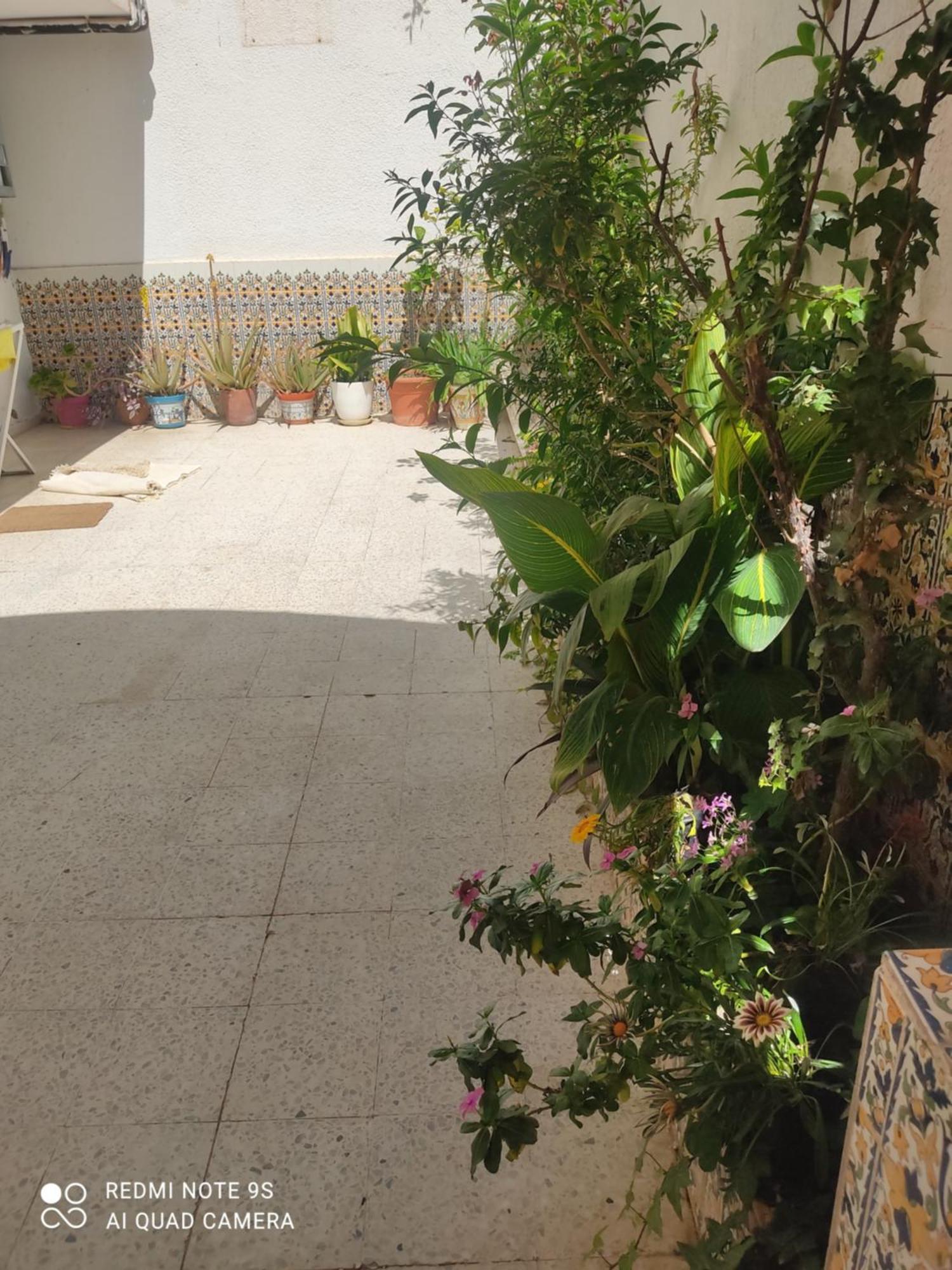Etage De Villa Avec Jardin, Pres De L'Aireport Et Parking Prive 아리아나 외부 사진